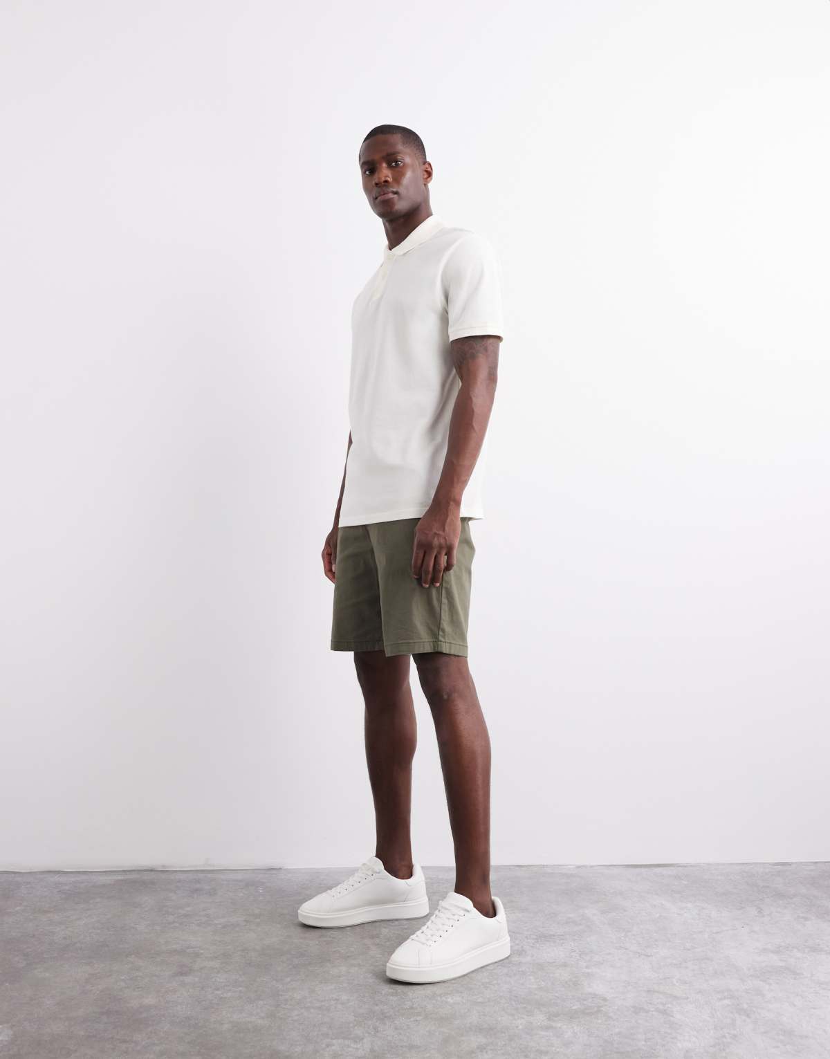 ASOS DESIGN slim regular length chino shorts in khaki