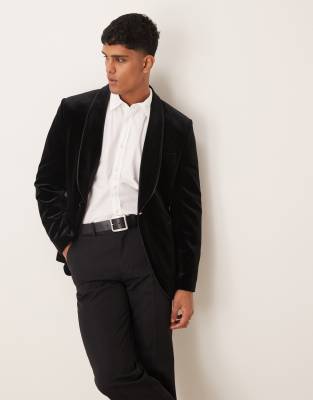 slim shawl lapel tuxedo blazer in black velvet