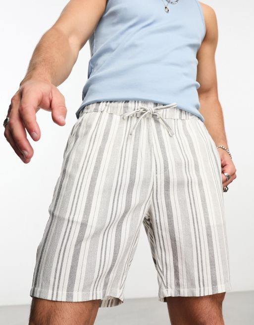 FhyzicsShops DESIGN slim shorts in mid length in printed stripe 