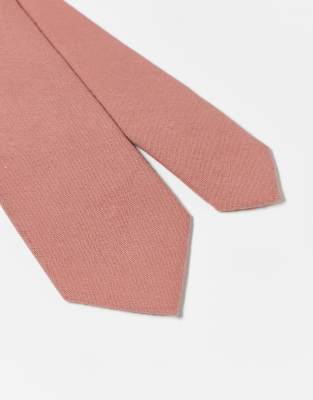 slim tie in dusty pink