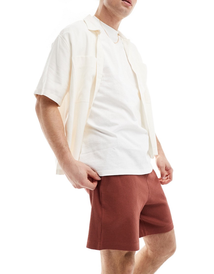 Asos Design Slim Waffle Shorts In Maroon-red In Burgundy