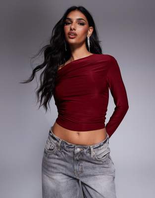 slinky ruched bardot long sleeve top in burgundy-Red