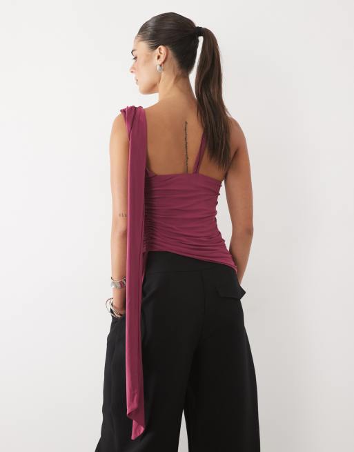 ASOS DESIGN slinky top met één schouder en asymmetrische snit in raspberry, 4 van 4