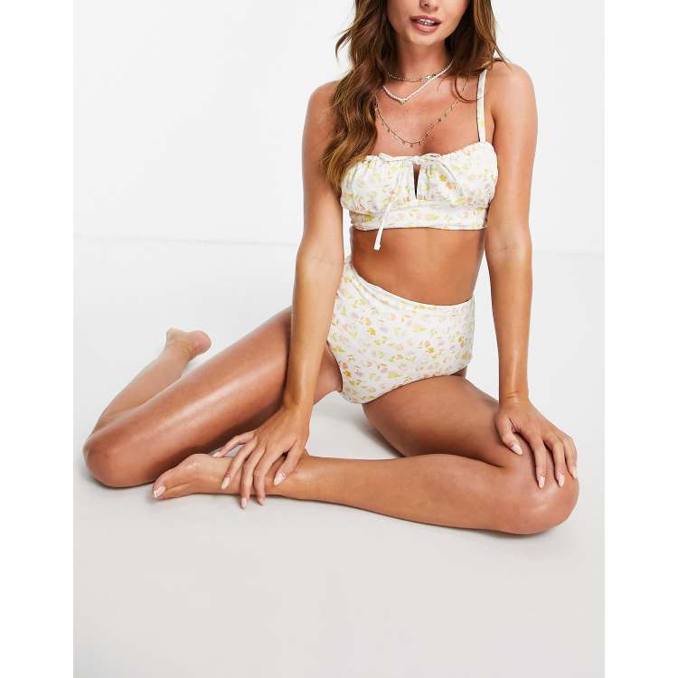 Asos Donna Abbigliamento Intimo Mutande Mutande a vita alta Slip bikini a vita alta con pannelli e stampa a fiorellini 