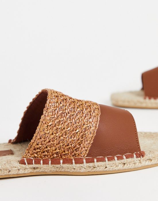 https://images.asos-media.com/products/asos-design-slip-on-espadrilles-in-weave-and-pu-mix/201550892-3?$n_550w$&wid=550&fit=constrain
