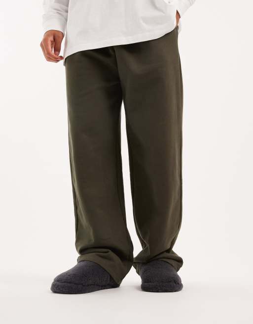 ASOS DESIGN slippers in grey borg, 3 of 4