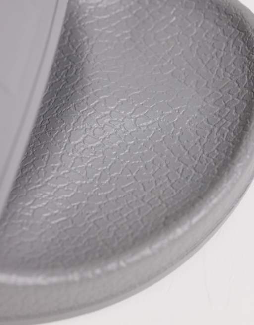 ASOS DESIGN - Slippers in lichtgrijs, 4 van 4