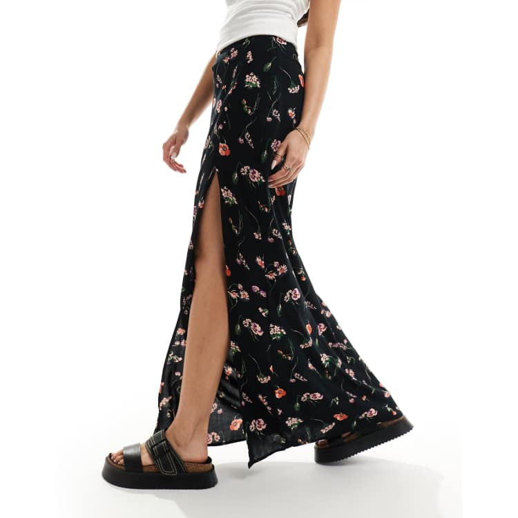 205823829-1-floralprint?$