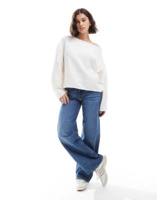 slouchy off the shoulder sweater in cream-White