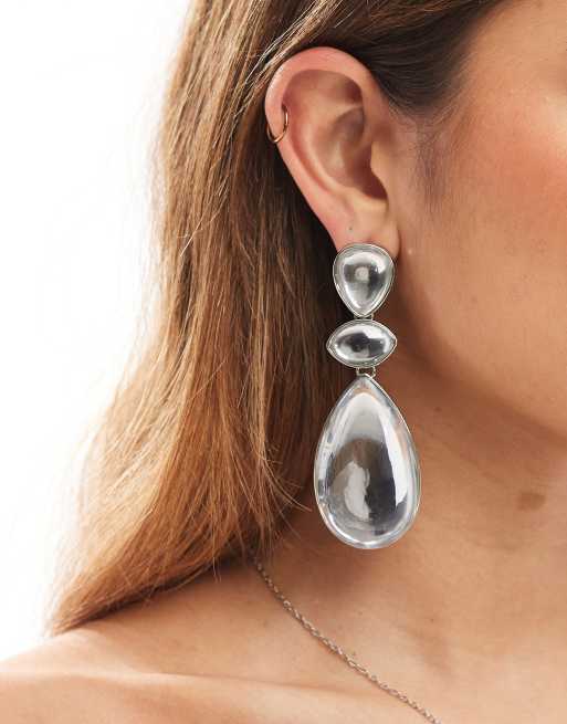 ASOS DESIGN - Sølvfarvede hængeøreringe med gennemsigtigt dråbeformet vedhæng i resin