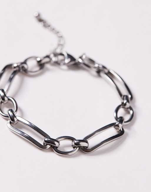 ASOS DESIGN - Sølvfarvet armbånd med firkantede kædeled i vandfast, rustfrit stål, 2 af 3