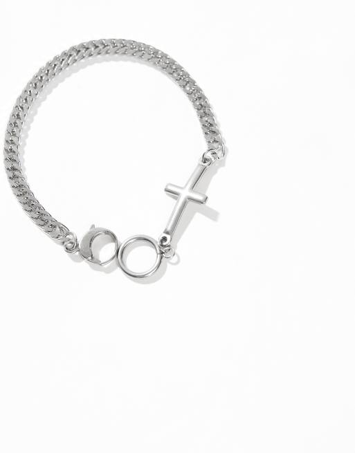 ASOS DESIGN - Sølvfarvet armbånd med korsvedhæng i vandfast, rustfrit stål, 4 af 4