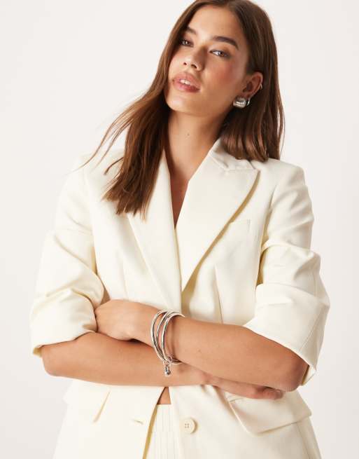 ASOS DESIGN - Sølvfarvet armring med flere rækker og sfærisk detalje, 3 af 3