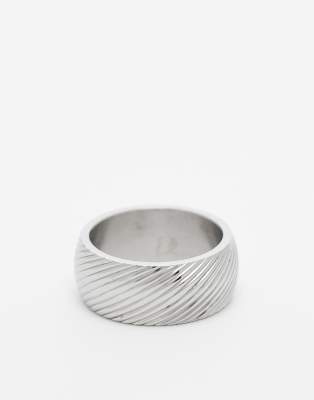 ASOS DESIGN - Sølvfarvet båndring i vandtæt rustfrit stål med diagonal tekstur - view 1