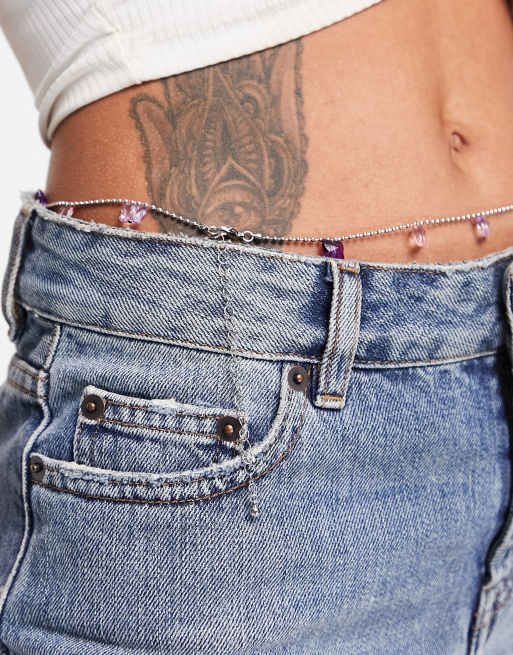 ASOS DESIGN - Sølvfarvet mavekæde med sommerfuglevedhæng i plastik, 4 af 4