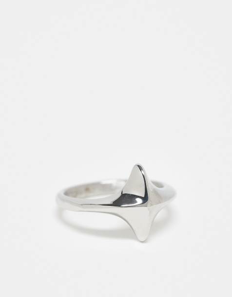 ASOS DESIGN - Sølvfarvet ring med stjernedesign i vandfast, rustfrit stål - view 1