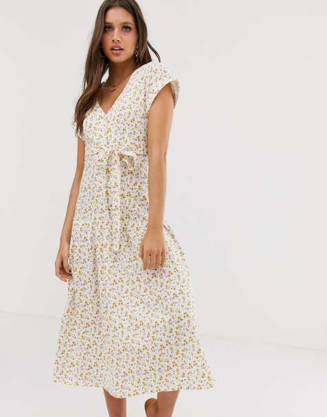 ASOS DESIGN – Småblommig tea-klänning i midimodell med knappar, skärp och sänkt midja - view 1