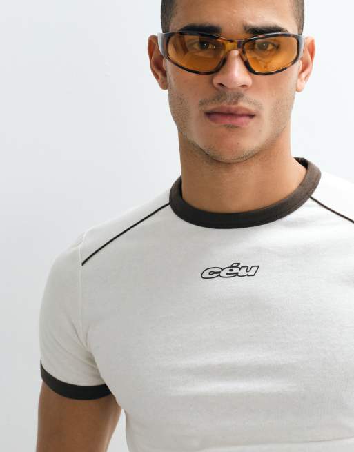 ASOS DESIGN - Smal T-shirt met gekleurde randjes en ceu-print in crème, 5 van 5
