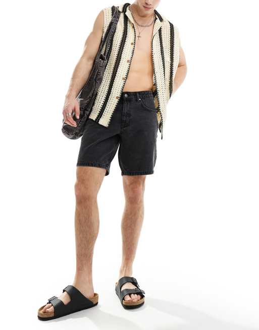 ASOS DESIGN - Smalle denimshorts i almindelig længde i sort vask