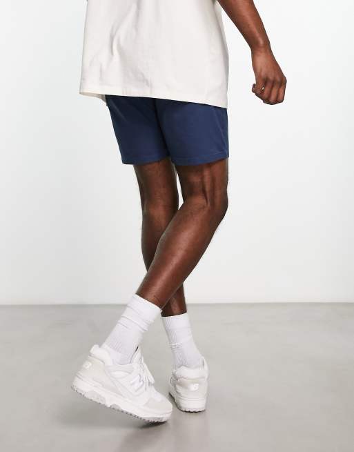 ASOS DESIGN - Smalle halflange chinoshort in marineblauw , 3 van 4
