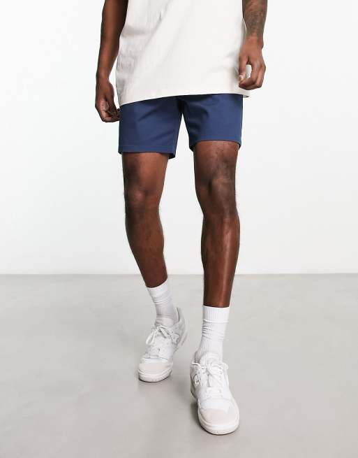 ASOS DESIGN - Smalle halflange chinoshort in marineblauw , 4 van 4