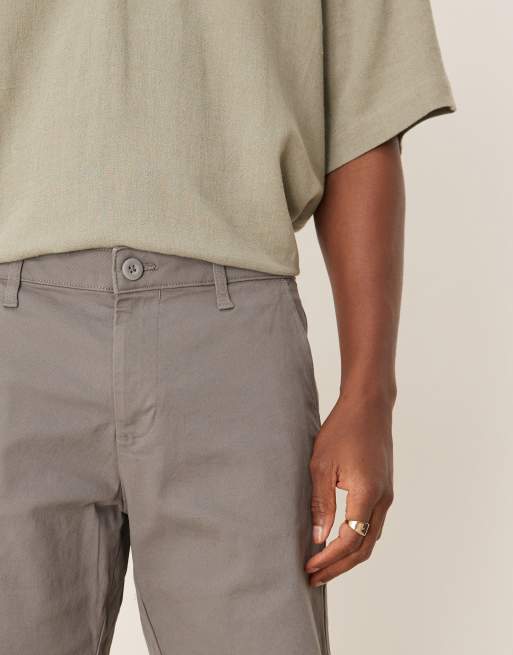 ASOS DESIGN - Smalle halflange losse chinoshort in grijs, 3 van 5