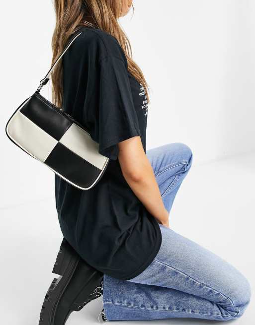 ASOS DESIGN - Smalle jaren 90 schoudertas in zwart en gebroken wit patchwork