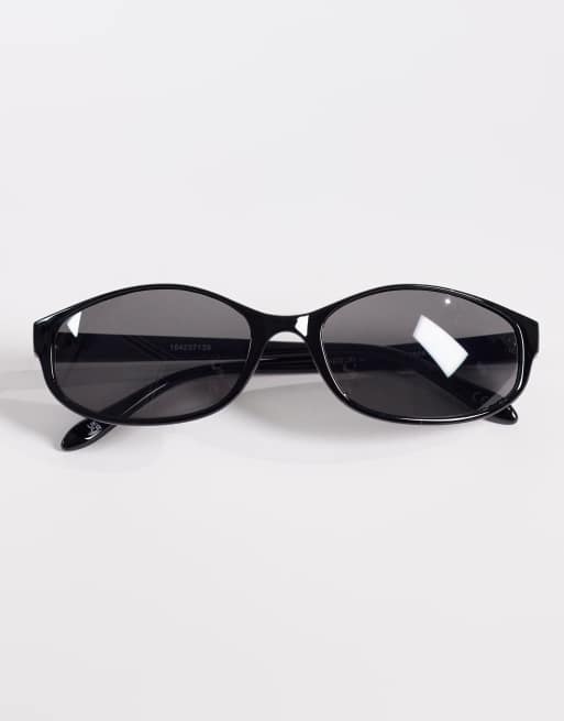 ASOS DESIGN - Smalle ovale slå-om-solbriller med sort stel og sorte glas, 3 af 3