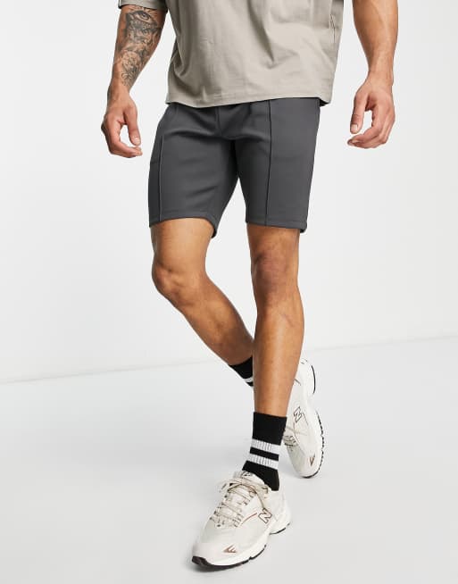 ASOS DESIGN - Smalle scuba short in antraciet met platgestikte plooitjes, 4 van 4