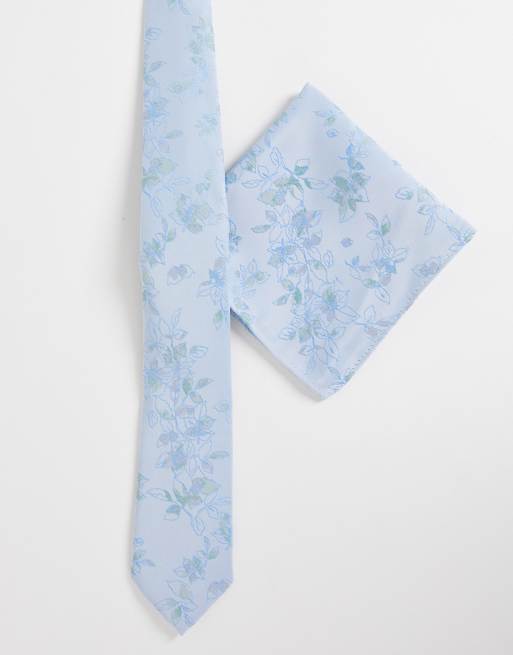 ASOS DESIGN - Smalt slips og lommeklud med blomstermønster i babyblå