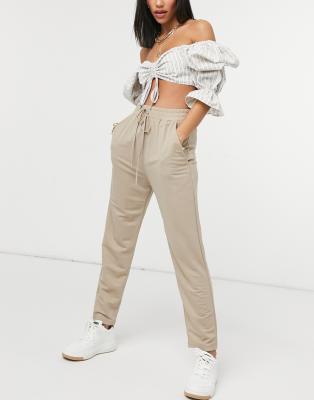 ASOS DESIGN - Smaltoelopende broek met linnen-look in stone | ASOS