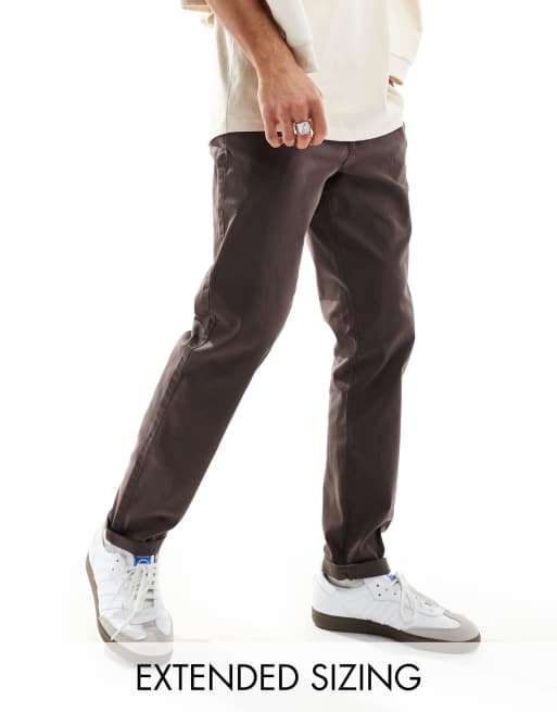 ASOS DESIGN - Smaltoelopende chino in bruin met wassing