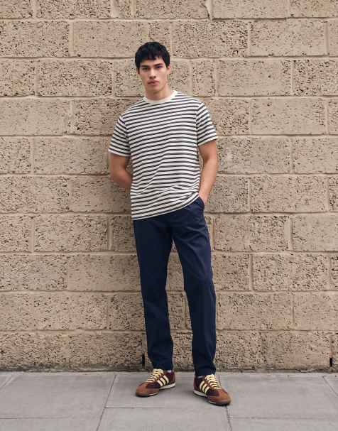 ASOS DESIGN - Smaltoelopende chino in marineblauw - view 1