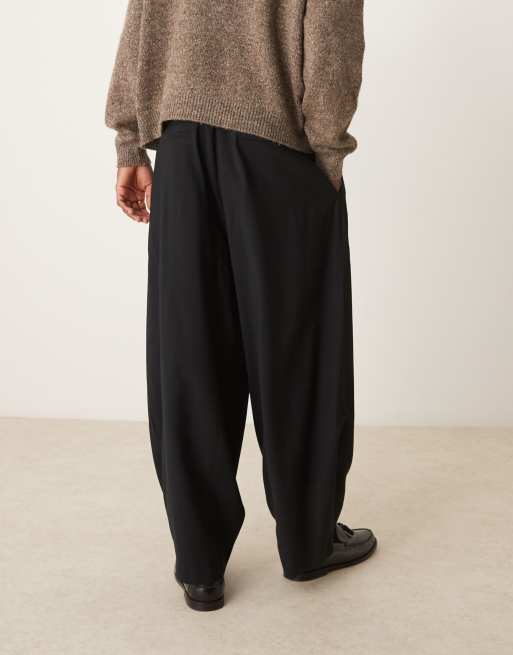 ASOS DESIGN smart extreme tapered pants with front pleats in black