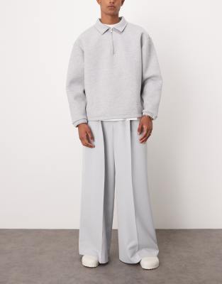 smart extreme wide leg pants with front pleat in light gray