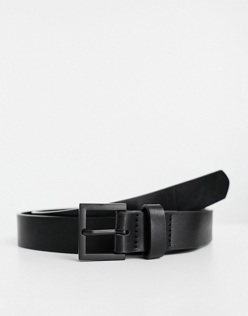 smart faux leather skinny belt with matte black buckle in black