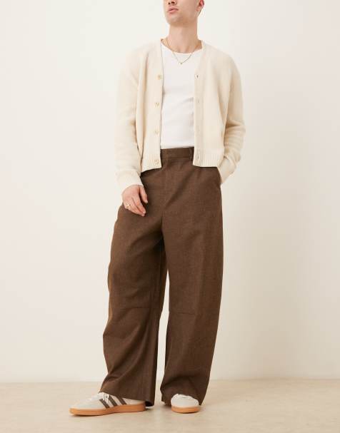 ASOS DESIGN smart horseshoe fit trousers with front pleats in brown brushed fabric - view 1