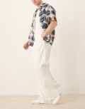 [ASOS DESIGN] ASOS DESIGN smart loose fit pants with front pleats in white W30 L32 WHITE