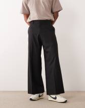 ASOS DESIGN smart pleated loose leg trousers in black | ASOS