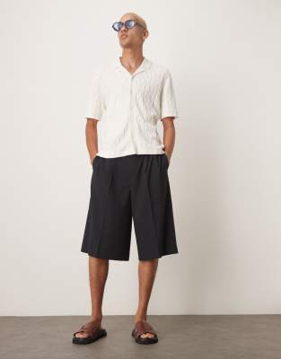 ASOS DESIGN smart oversized bermuda shorts with double pleats in black