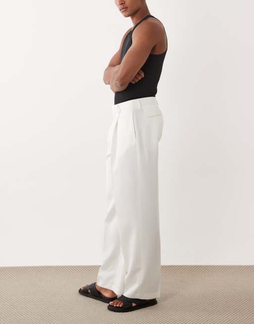 ASOS DESIGN smart pleated wide leg trousers in white, 3 of 5