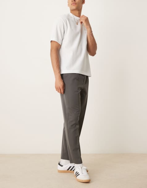 ASOS DESIGN smart relaxed tapered trousers with front pleat in charcoal - view 1