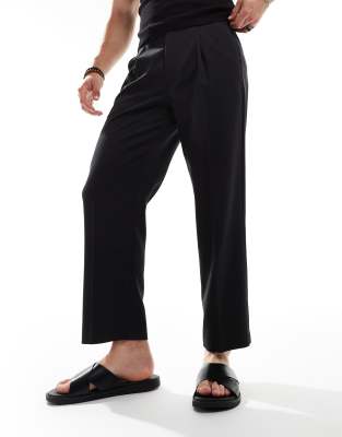 smart straight cropped pants in black