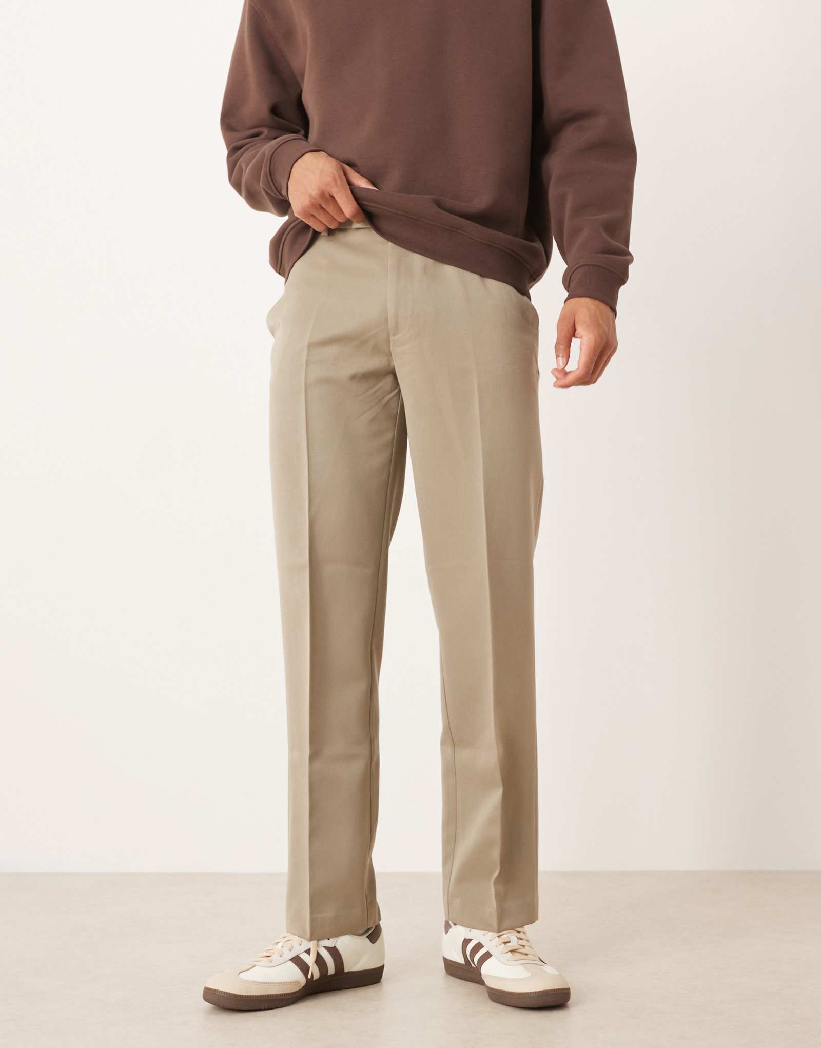 Элегантные брюки прямого кроя от ASOS DESIGN цвета хаки