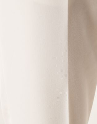 ASOS DESIGN smart tapered fit pants in white