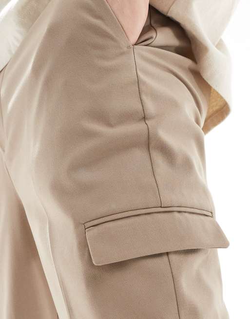ASOS DESIGN smart tapered pants with cargo pockets in stone, 3 of 5