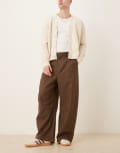 [ASOS DESIGN] ASOS DESIGN smart wide barrel leg fit pants with front pleats in brown brushed fabric W30 L30 BROWN