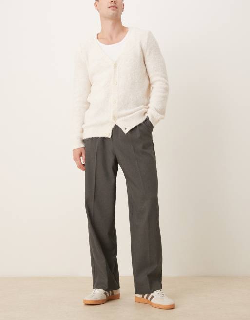 ASOS DESIGN smart wide leg belted trouser with front pleat in charcoal, 2 of 5