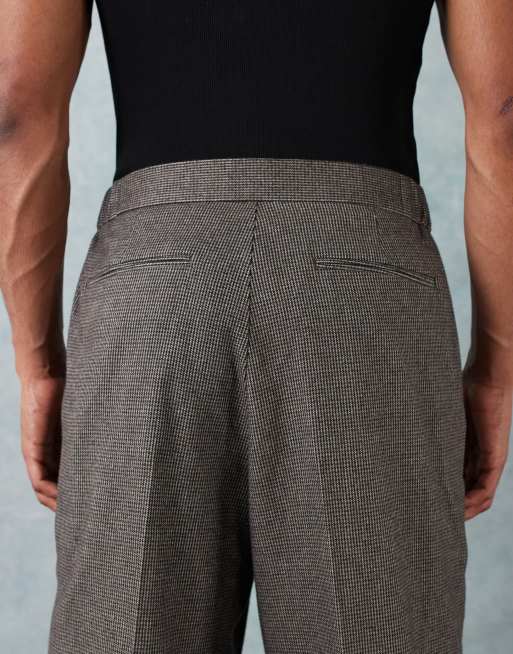 ASOS DESIGN smart wide leg pants with front pleat in brown puppytooth with elasticated waist, 4 of 5