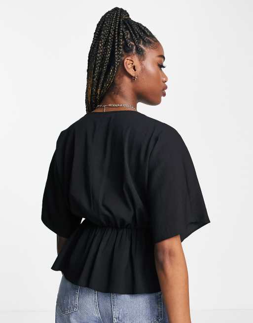 ASOS DESIGN - Smocktop met ingestopje kimonomouwen in zwart, 2 van 4